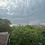 Vishnevyj Pereulok 15 شقة