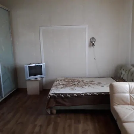 Vishnevyj Pereulok 15