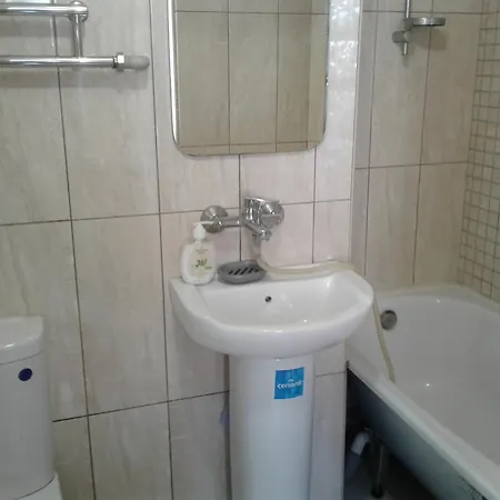 Apartment Vishnevyj Pereulok 15 *