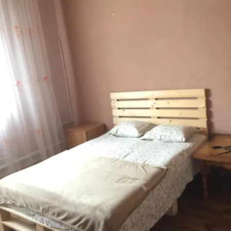 Vishnevyj Pereulok 15 Апартаменты Одесса