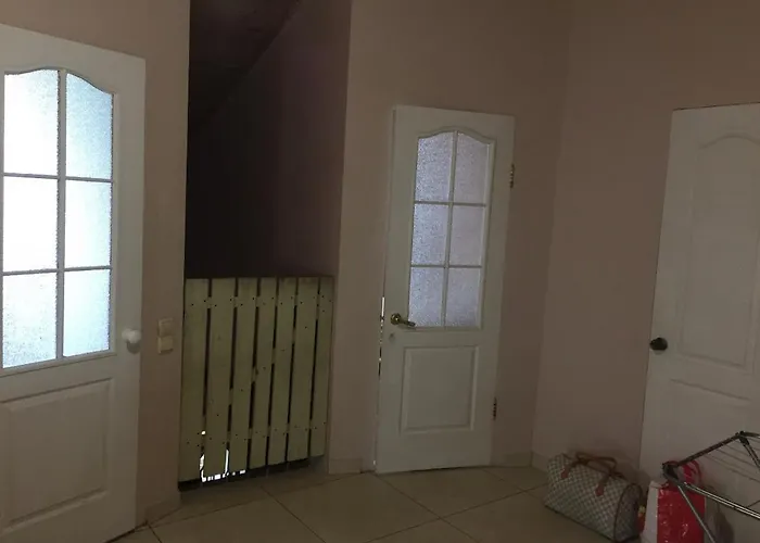 Apartman Vishnevyj Pereulok 15 *